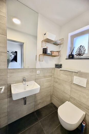 Gäste WC mit Dusche