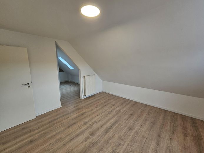 Appartamento mansardato di 3 locali – Foto 10