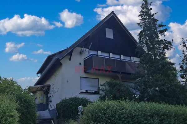 Multi-family house, 3 residential units with garden!!!