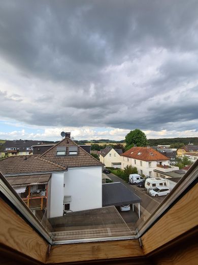 Attractive semi-detached house with two residential units and a large garden – Aussicht