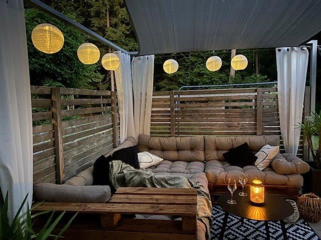 Lounge bei Abend