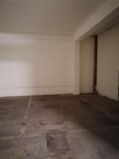 Lager- oder Werkstattfläche mit Rolltor – Foto 3