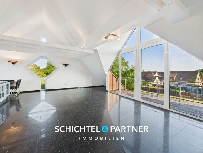Uphusen | Seltenes Wohn- und Geschäftshaus mit Parkhof und Autohalle – फोटो 1