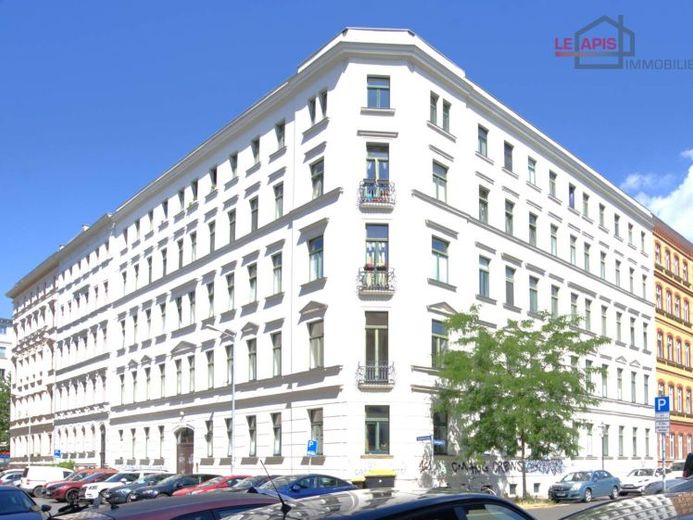 SCHICKE, UNVERMIETETE 3-RWG MIT PARKETT U. EBK (WG-GEEIGNET) IN DER BELIEBTEN LEIPZIGER SÜDVORSTADT – Foto 1