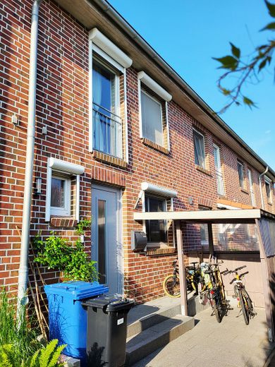 Haustüre mit Bikeport