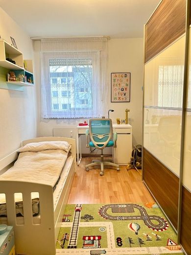 Vermietete Erdgeschosswohnung in Dortmund Aplerbeck zu verkaufen. – Kinderzimmer