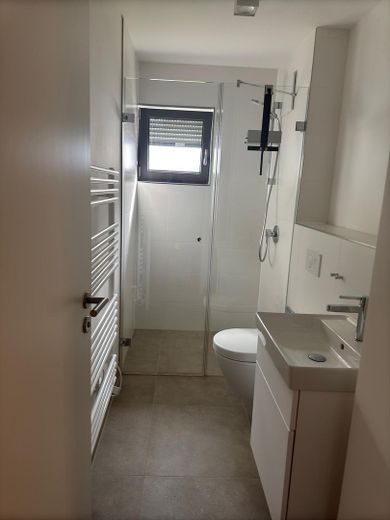 ab 01.09. möblierte 2-Zimmer-Mietwohnung in München-Fasangarten – Foto 3