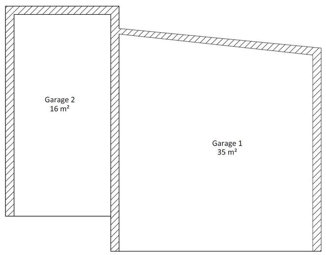 Entrate e sentitevi a casa: villetta a schiera modernizzata con finiture di pregio, giardino, terrazza e 2 garage – Grundriss Garagen