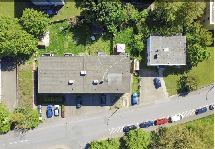 Первое заселение после ремонта | 3 комнаты | 74 м² | балкон | парковочное место – Wohnhaus
