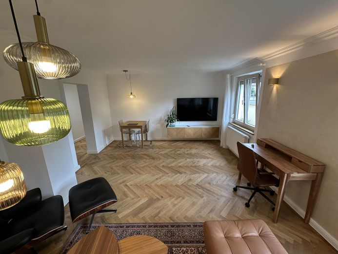 Hochwertig Möbliertes 2 Zi. Apartment Heilbronn – Wohnzimmer 7