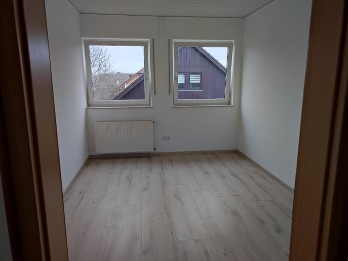 Lichtdurchflutete 3-Zimmer-Wohnung mit großem Balkon, Garage & Glasfaser – Borken-Marbeck – Zimmer 1