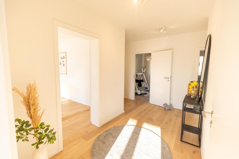 Ihre Traumwohnung in direkter Nähe zum Unterbacher See! WE 15 – Flur