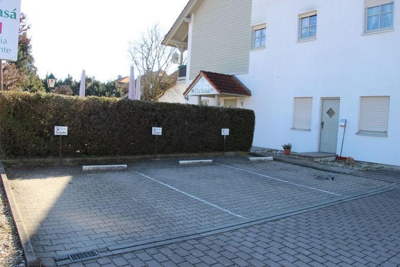 Vielseitige Erdgeschoss-Einheit mit exklusivem Gartenanteil und flexiblen Nutzungsmöglichkeiten – Foto 5