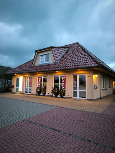 Exklusive Büro und Praxisräume provisionsfrei zu vermieten – Foto 1