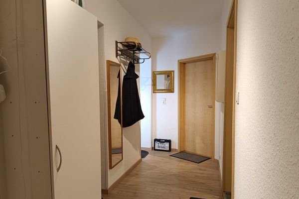 4-room apartment, rented condominium, commission-free, near the university, investment property
