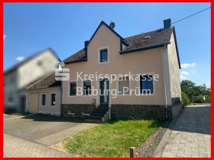 Einfamilienhaus in Grenznähe zu Luxemburg – Photo 1