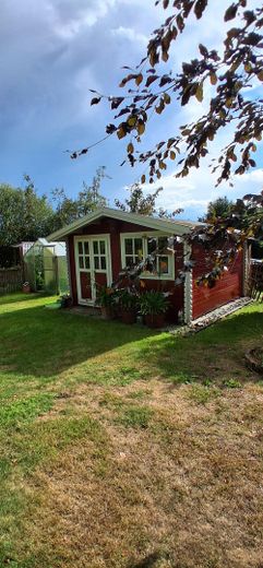 **PROVISIONSFREI** Wohlfühlen im Original Schwedenhaus (KfW40) – Garten- und Gewächshaus