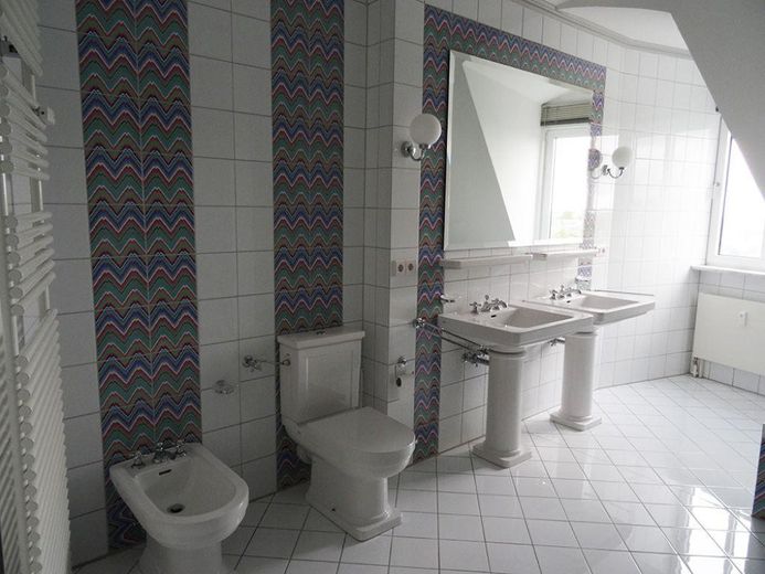 Ruhig & großzügig: 270 m² Wohnung mit Nähe zu Coburg – Foto 14