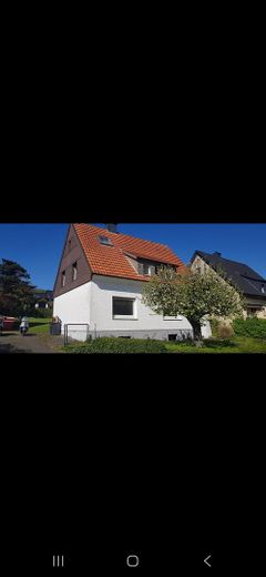 Toplage Günne: Sanierungsbedürftiges EFH/ZFH auf 840 m² Grundstück mit Seeblick-Potenzial – Haus