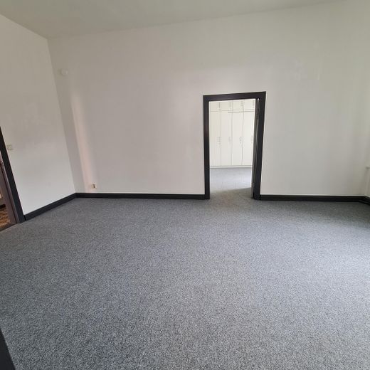 Blick von Büro 1 in Büro 2