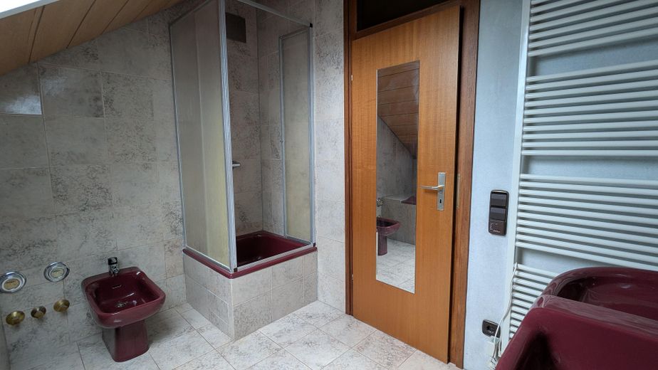 DachgeschossBad1
