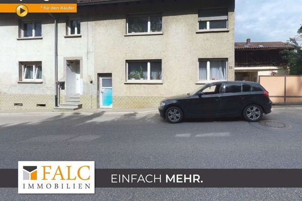 Zweifamilienhaus mit Sanierungspotential in Östringen