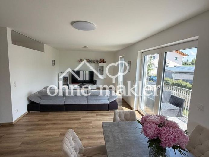 Wunderschöne 3,5-Zimmer-OG-Neubauwohnung in Randlage in Heldenstein – Foto 1