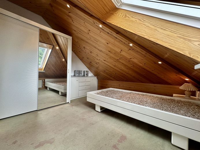 Zimmer I DG