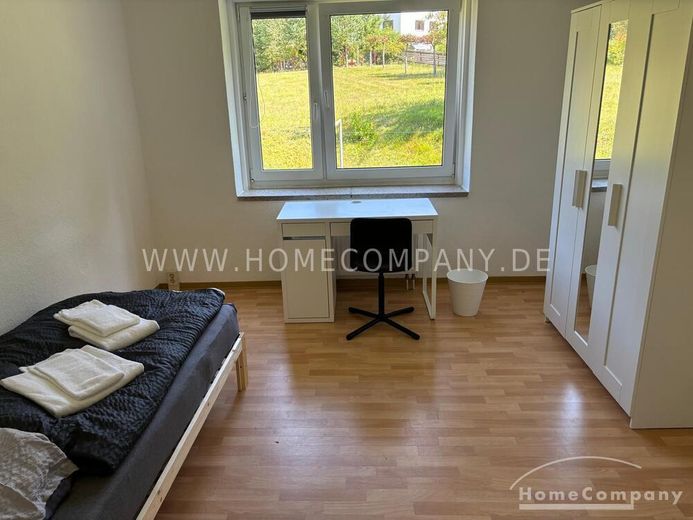 26722 HomeCompany सुसज्जित/Furnished कमरा 3-व्यक्ति साझा अपार्टमेंट में, Bad Elster में Medfachschule के पास – 589bf2ed7f15d3aa9ef5c21cc10c295bde9623a9.jpg