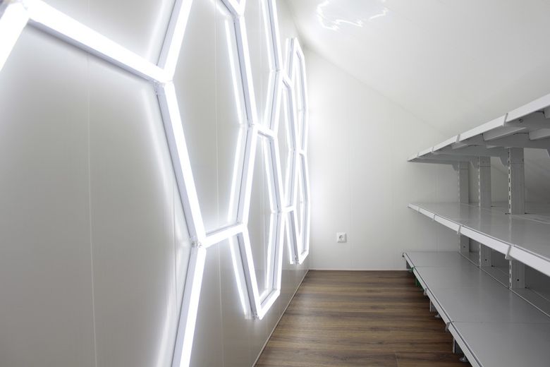 Design bathroom, kitchen, air conditioning, pantry, laundry room, garden, parking l – Foto 6
