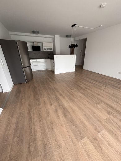 Zuhause heute- Moderner und energieeffizienter Neubau (KfW40) mit 3 Zimmer Wohnung – Wohn-Essbereich