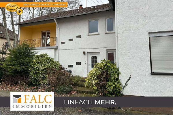 Vielseitiges Anwesen mit Vorder- und Hinterhaus, Halle, Scheune und Entwicklungspotenzial