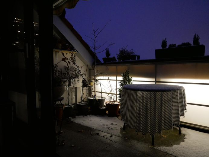Beleuchtete Loggia