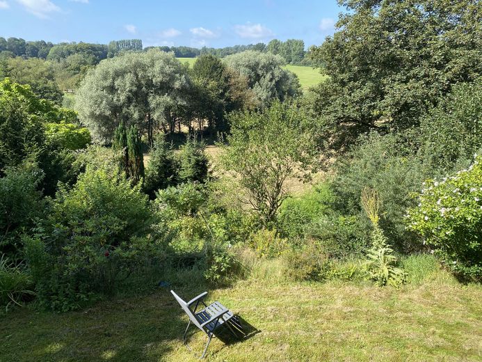EG Balkon Blick in den Garten