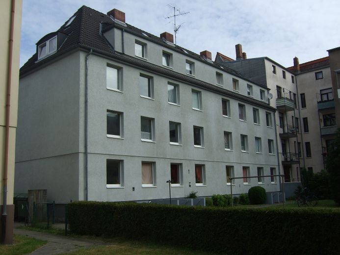 Güzel, aydınlık, 2 odalı daire – Hofansicht