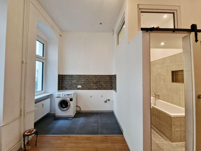 KREUZKÖLLNER KIEZ! Eleganti - 2 appartamenti d’epoca collegati | completamente ristrutturati | 3 ingressi | senza provvigione – Studio/Wohn/Schalf,Küche&Bad