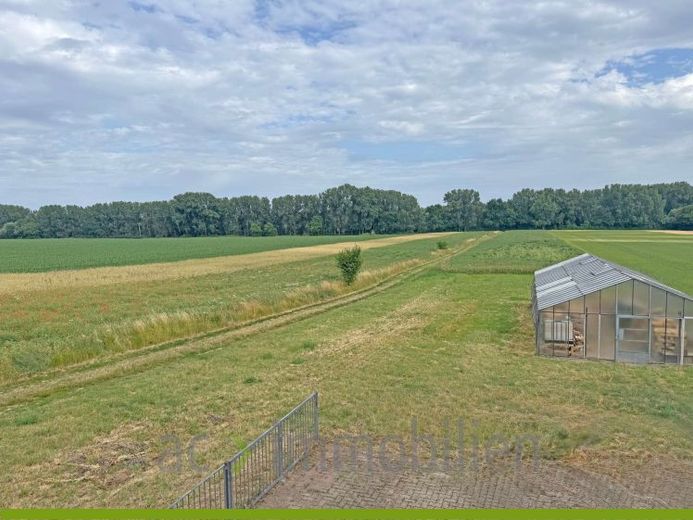 ac | Römerberg - Haus im Haus in unverbauter Feldrandlage – Foto 1