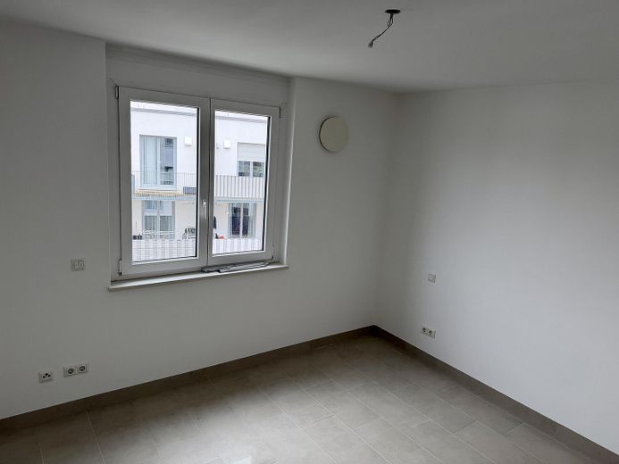 60,49 м² квартира в новостройке с 2 комнатами, доступна сразу, балкон – Фото 15