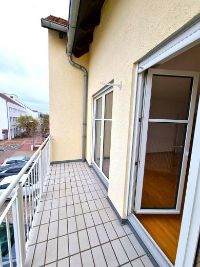 Wohnen am Rathaus - Großzügige Eigentumswohnung im Herzen von Haßloch – Balkon - Ist-Stand