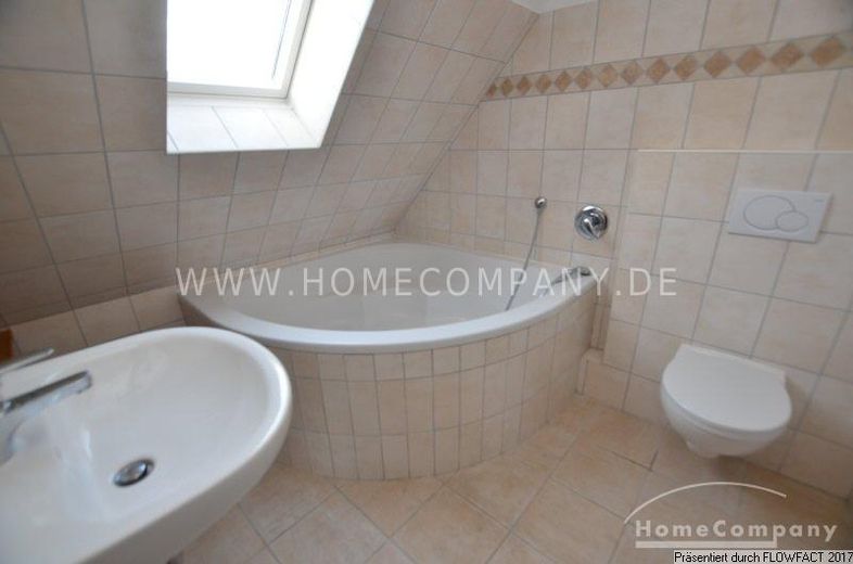 ***TOP-3 Zi-Wohnung mit Dachterrasse in der Neustadt – 4ab3349684ce6964836466d2f77a5a134010ce91.jpg