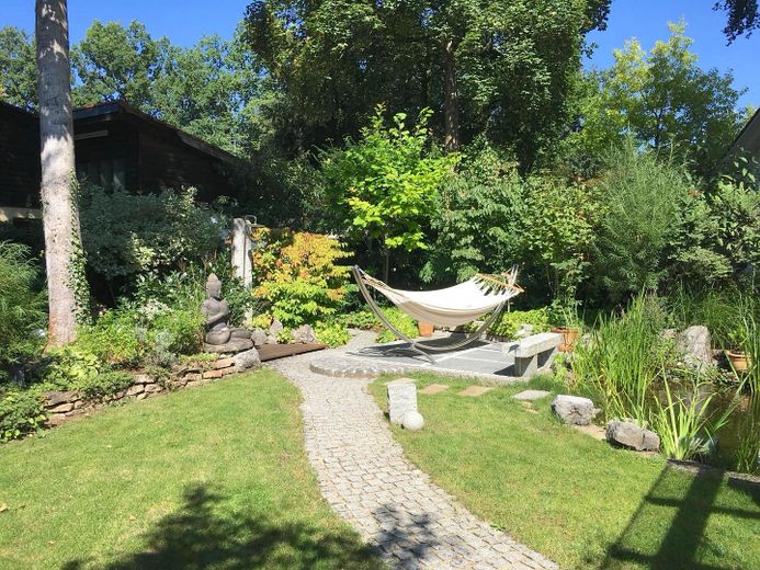 Baldham, Freistehendes Einfamilienhaus in sehr ruhiger Lage – Garten