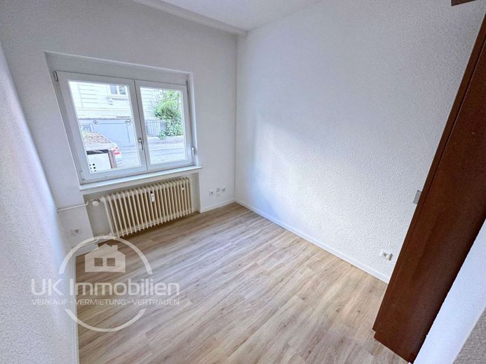 NUR für Single-Pendler-WE-Heimfahrer! Kompaktes Wohnen zw. Uni-Campus u. ZEIL – Wohnraum