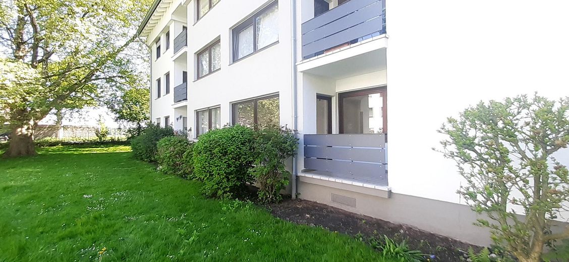 Haus Rückseite mit Balkon