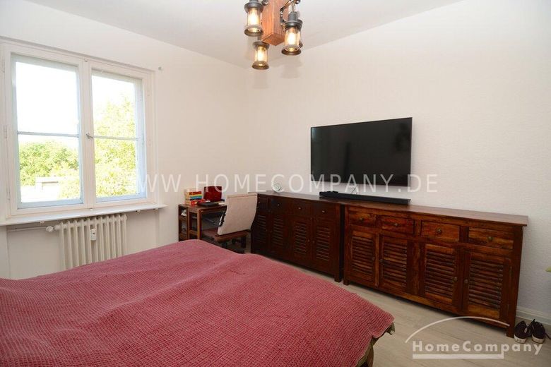 Urokliwe, w pełni umeblowane mieszkanie 3-pokojowe przy Rüdesheimer Platz – e19e4697e3132e9cb2b8c735cfc0e3dc4e38ce61.jpg
