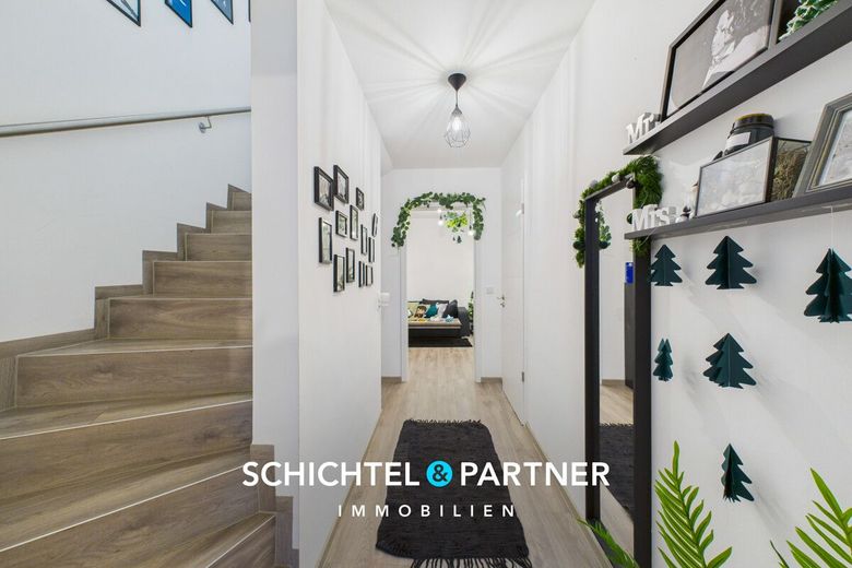 Oslebshausen | Jetzt Einziehen: Familien-Neubauhaus mit vielen Zimmern – S&amp;P | Flur