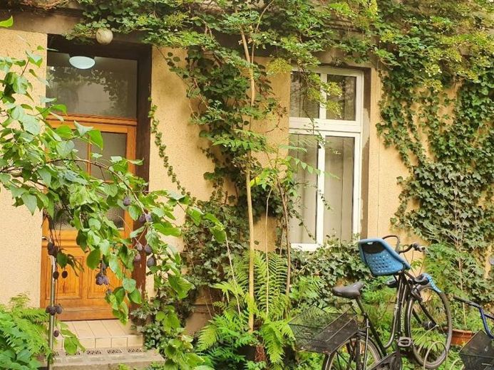 Freie Einheit mit vielseitiger Nutzungsmöglichkeit im bunten Nollendorfkiez – Foto 1