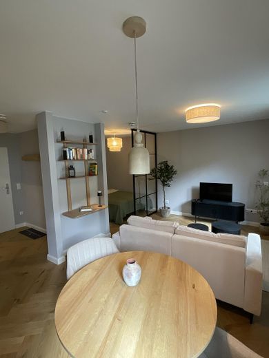 Geschmackvolles Apartment nahe Merianplatz - kernsaniert und sofort bezugsfrei – Foto 2