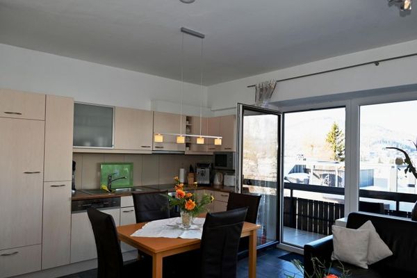 ¡Apartamento de lujo de 2 habitaciones***** en una ubicación tranquila pero céntrica, con vistas magníficas!