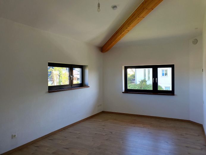 150  m², डीडोर्फ़ के बाहरी इलाके में उजला, शांत अपार्टमेंट – Schlafzimmer - O/S - OG