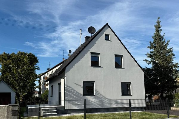 Charmante maison individuelle entièrement rénovée, avec des équipements haut de gamme